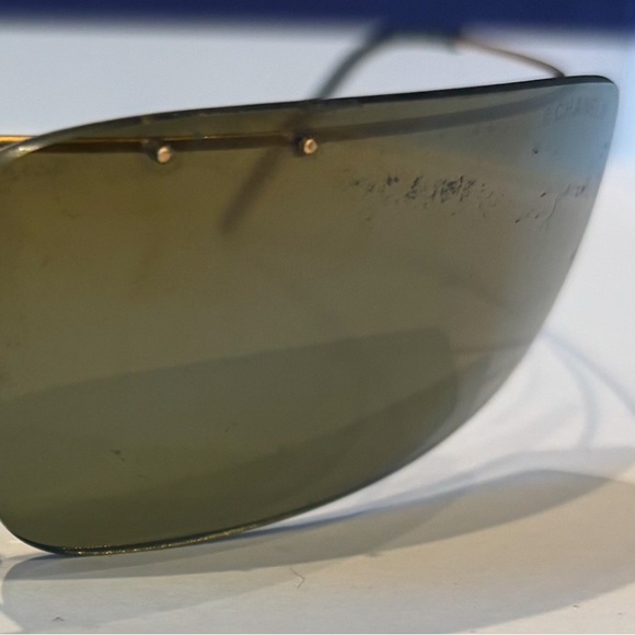 CHANEL Gold Rimless Glasses with Modern Design - Picture 11 of 12
